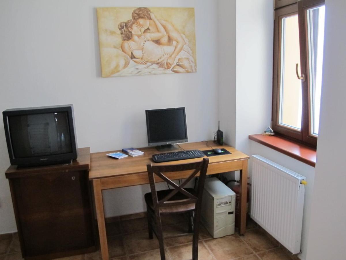 Hostel Singer Pub Ceske Budejovice Habitación foto